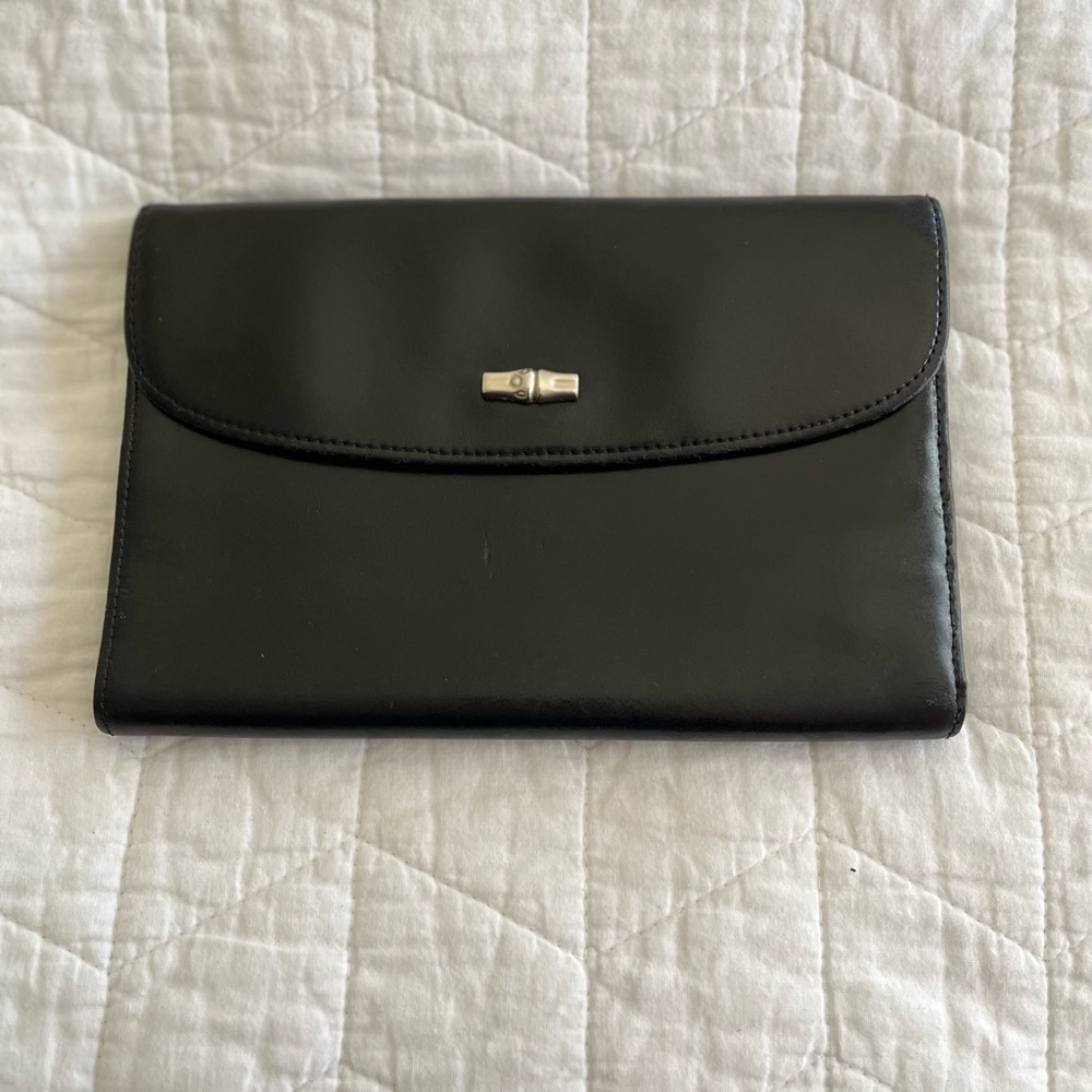 Longchamp ROSEAU Vintage Long Continental Wallet - black leather, snap closure.